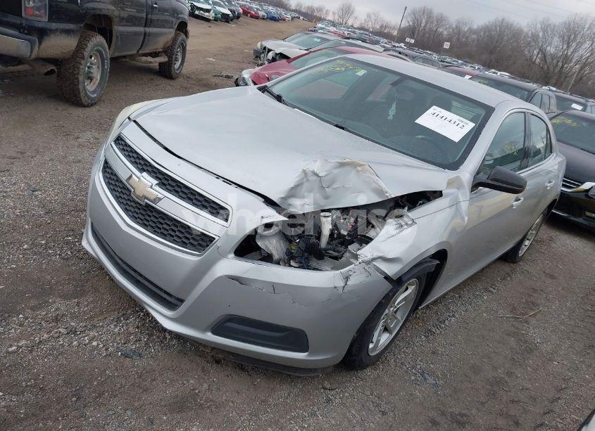 Photo 2 of 2013 Chevrolet Malibu 1LS (VIN 1G11B5SAXDF165308)
