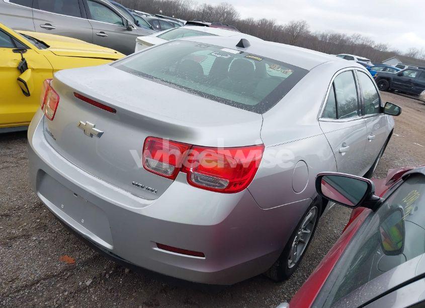 Photo 4 of 2013 Chevrolet Malibu 1LS (VIN 1G11B5SAXDF165308)