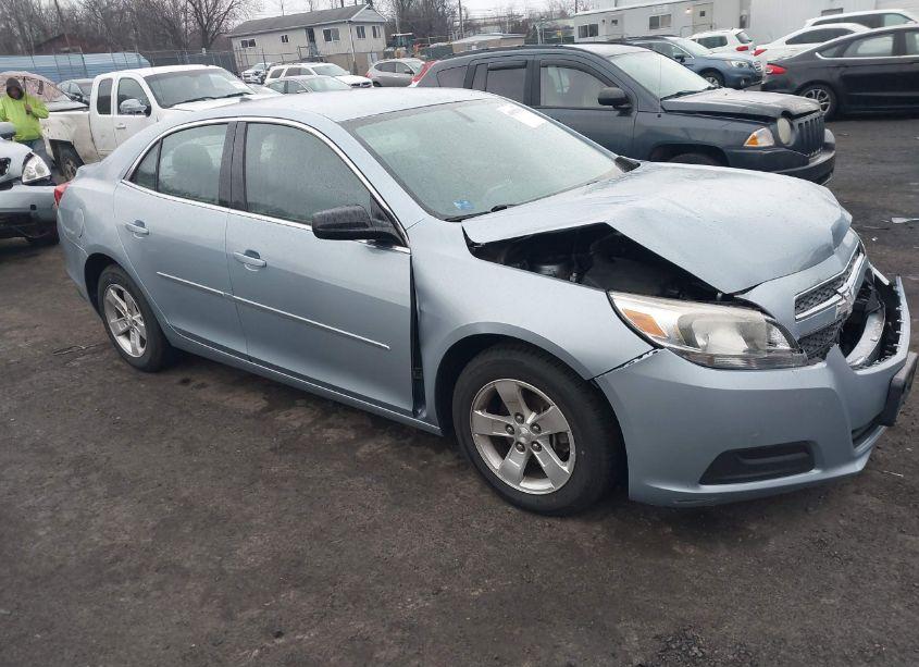 2013 Chevrolet Malibu 1LS (VIN 1G11B5SAXDU140792) main photo