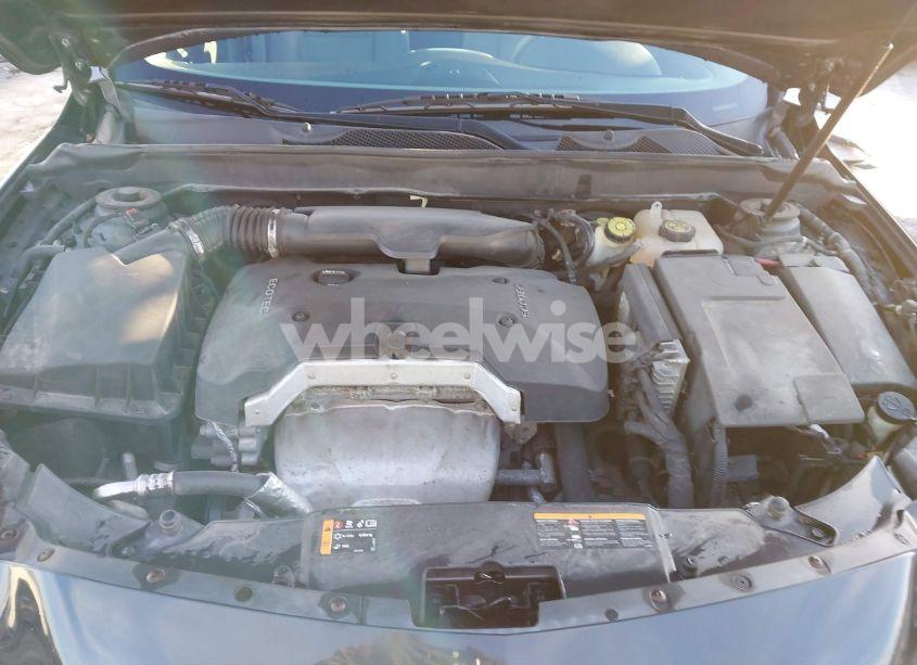 Photo 10 of 2016 Chevrolet Malibu LIMITED LS (VIN 1G11B5SAXGU112561)