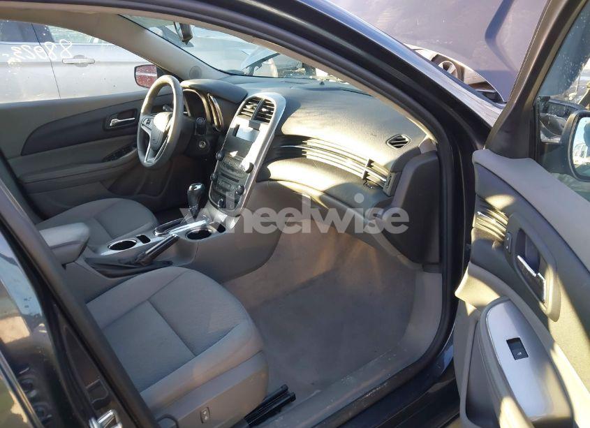 Photo 5 of 2016 Chevrolet Malibu LIMITED LS (VIN 1G11B5SAXGU112561)