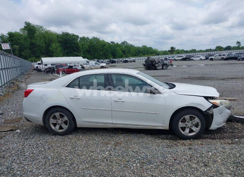 Photo 13 of 2015 Chevrolet Malibu LS (VIN 1G11B5SL0FF155844)