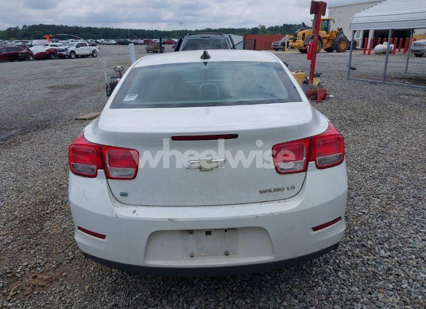 Photo 16 of 2015 Chevrolet Malibu LS (VIN 1G11B5SL0FF155844)
