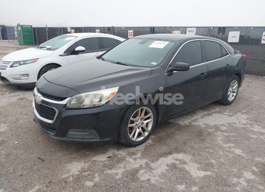 Photo 6 of 2015 Chevrolet Malibu LS (VIN 1G11B5SL0FF190576)