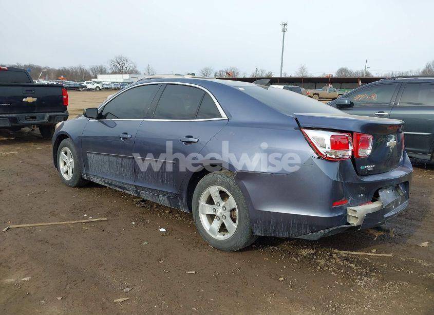 Photo 3 of 2015 Chevrolet Malibu LS (VIN 1G11B5SL0FF293545)