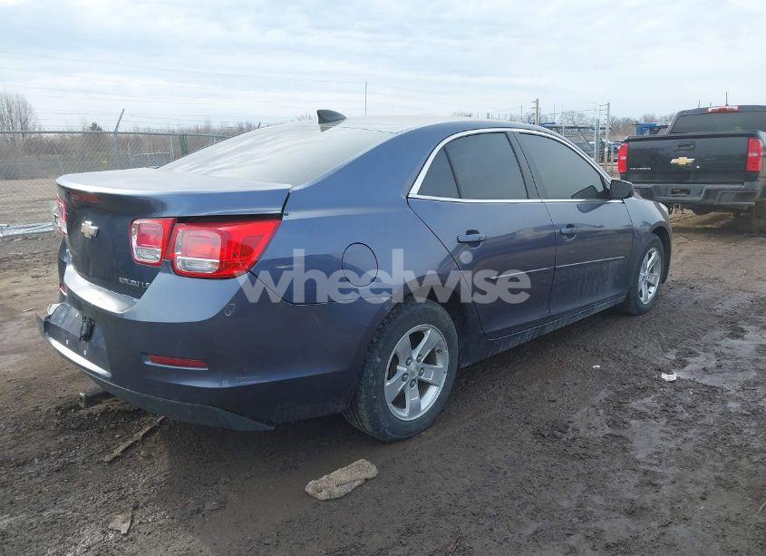 Photo 4 of 2015 Chevrolet Malibu LS (VIN 1G11B5SL0FF293545)