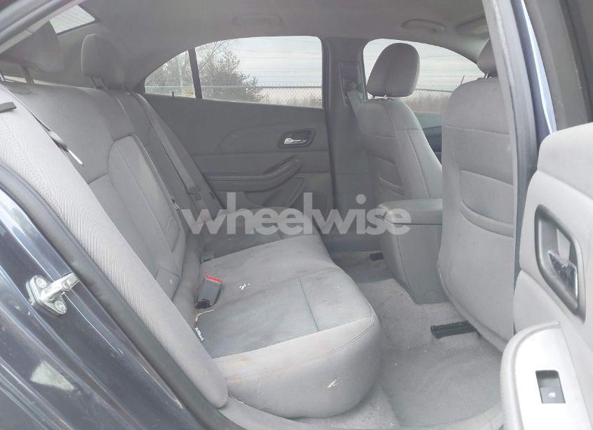 Photo 8 of 2015 Chevrolet Malibu LS (VIN 1G11B5SL0FF293545)