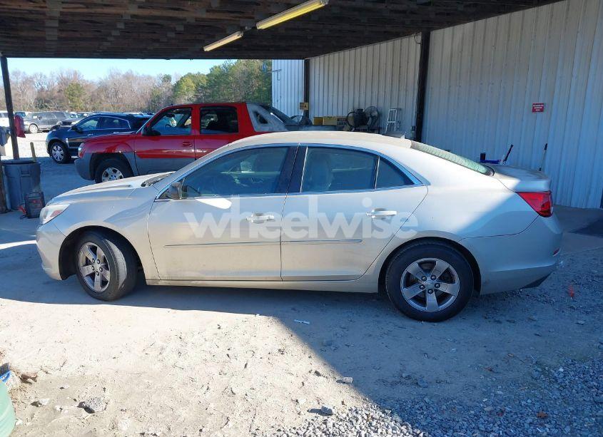 Photo 14 of 2015 Chevrolet Malibu LS (VIN 1G11B5SL0FF341724)