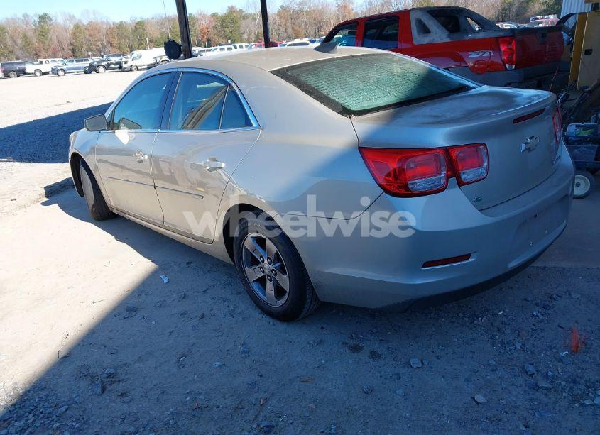 Photo 3 of 2015 Chevrolet Malibu LS (VIN 1G11B5SL0FF341724)