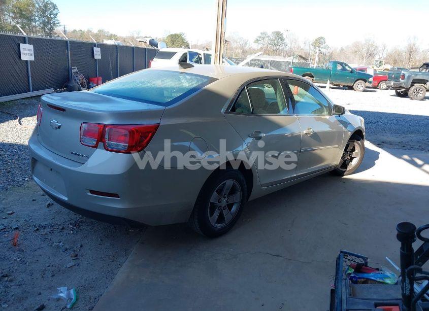 Photo 4 of 2015 Chevrolet Malibu LS (VIN 1G11B5SL0FF341724)