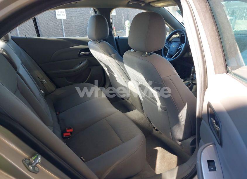 Photo 8 of 2015 Chevrolet Malibu LS (VIN 1G11B5SL0FF341724)