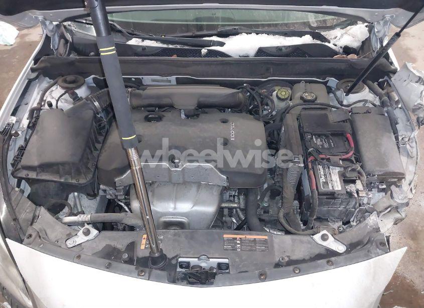 Photo 10 of 2015 Chevrolet Malibu LS (VIN 1G11B5SL0FU153233)