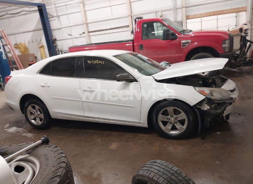Photo 13 of 2015 Chevrolet Malibu LS (VIN 1G11B5SL0FU153233)