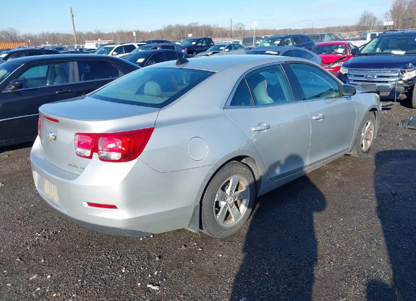 Photo 4 of 2014 Chevrolet Malibu 1LS (VIN 1G11B5SL1EF104738)