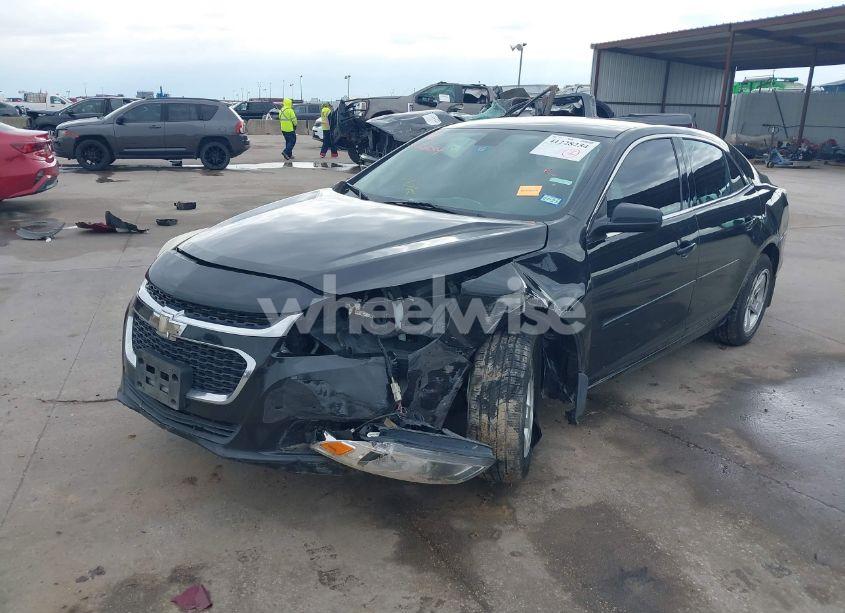 Photo 2 of 2014 Chevrolet Malibu 1LS (VIN 1G11B5SL1EF133270)