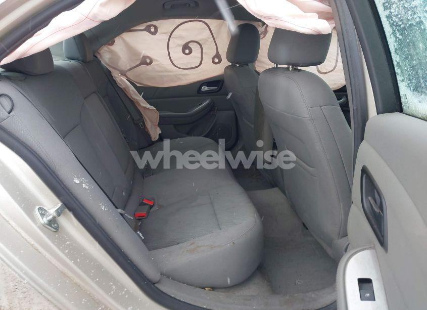 Photo 8 of 2014 Chevrolet Malibu 1LS (VIN 1G11B5SL1EF300856)