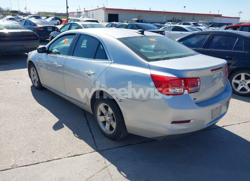 Photo 3 of 2015 Chevrolet Malibu LS (VIN 1G11B5SL1FF101422)