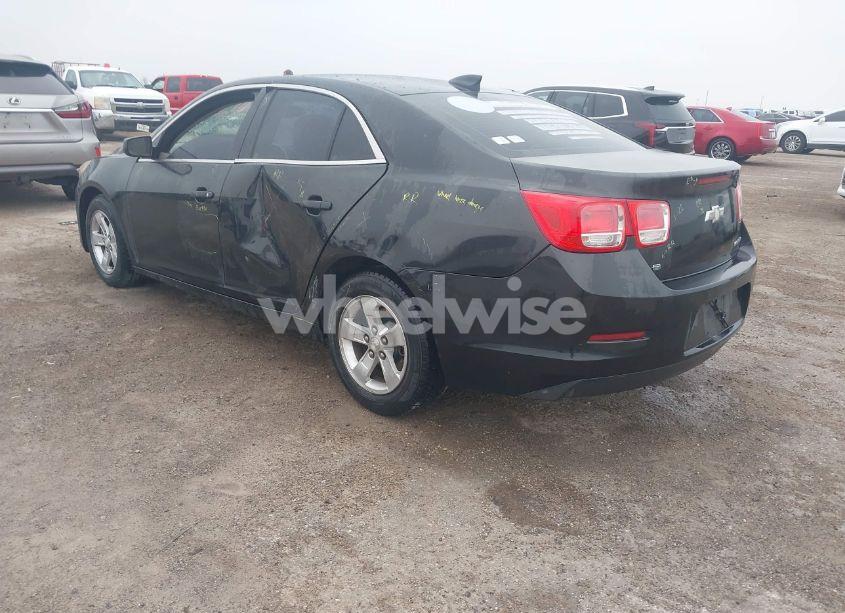 Photo 3 of 2015 Chevrolet Malibu LS (VIN 1G11B5SL1FF101467)