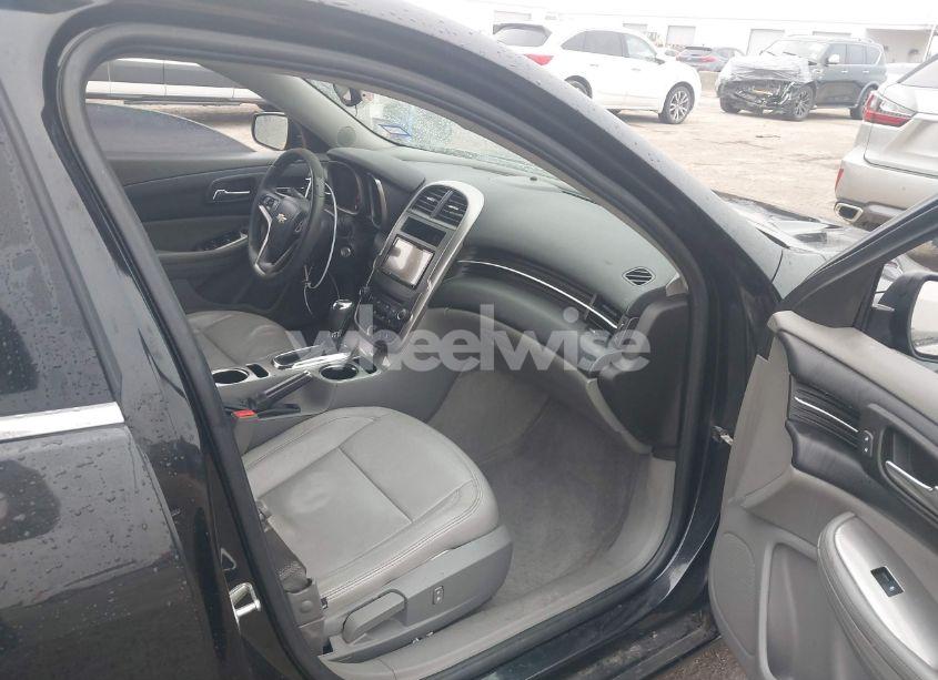 Photo 5 of 2015 Chevrolet Malibu LS (VIN 1G11B5SL1FF101467)
