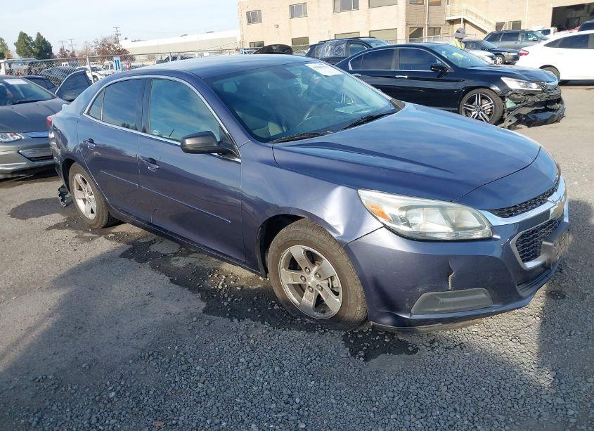 2015 Chevrolet Malibu LS (VIN 1G11B5SL1FF148952) main photo