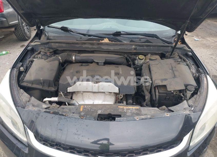 Photo 10 of 2015 Chevrolet Malibu LS (VIN 1G11B5SL1FF149972)