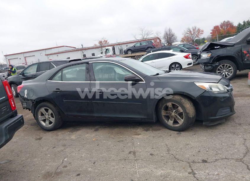 Photo 13 of 2015 Chevrolet Malibu LS (VIN 1G11B5SL1FF149972)