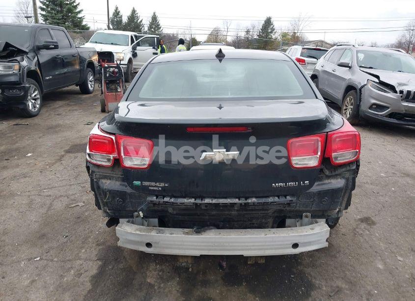 Photo 16 of 2015 Chevrolet Malibu LS (VIN 1G11B5SL1FF149972)