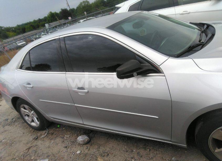 Photo 13 of 2015 Chevrolet Malibu LS (VIN 1G11B5SL1FF199089)