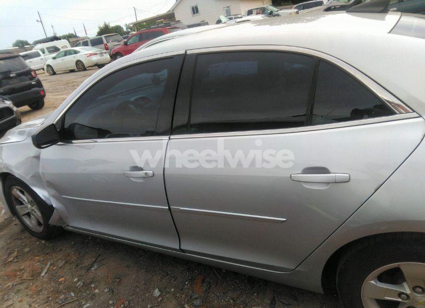 Photo 14 of 2015 Chevrolet Malibu LS (VIN 1G11B5SL1FF199089)