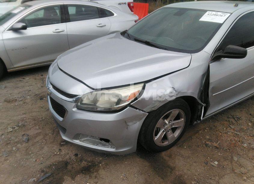 Photo 6 of 2015 Chevrolet Malibu LS (VIN 1G11B5SL1FF199089)