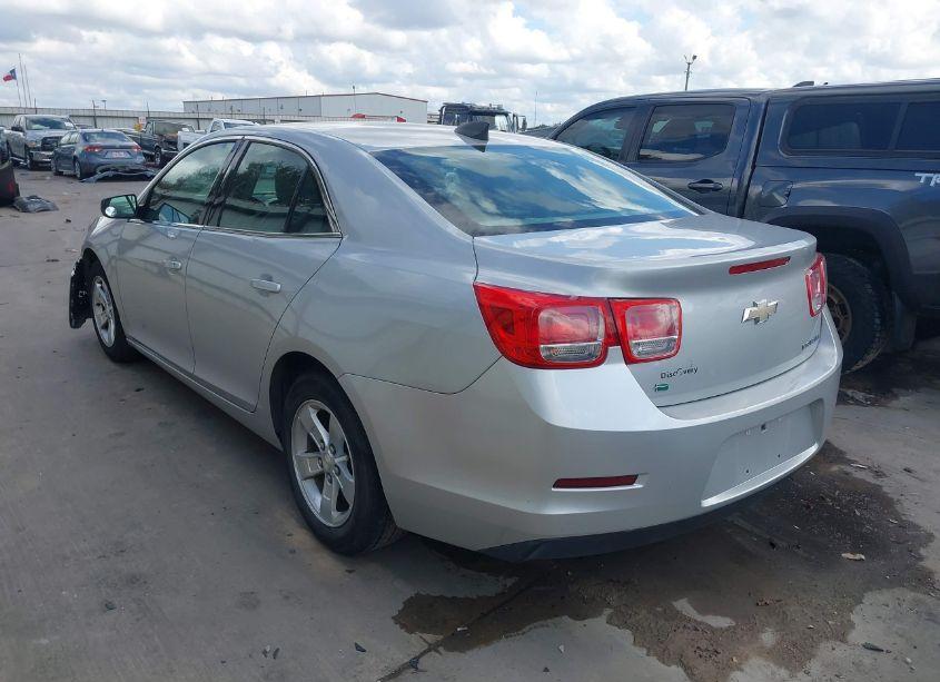Photo 3 of 2015 Chevrolet Malibu LS (VIN 1G11B5SL1FF201911)