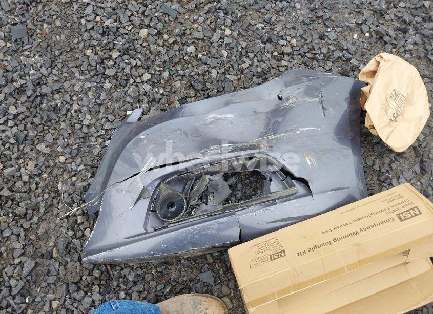 Photo 12 of 2015 Chevrolet Malibu LS (VIN 1G11B5SL1FF204548)