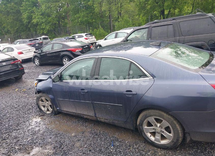 Photo 15 of 2015 Chevrolet Malibu LS (VIN 1G11B5SL1FF204548)