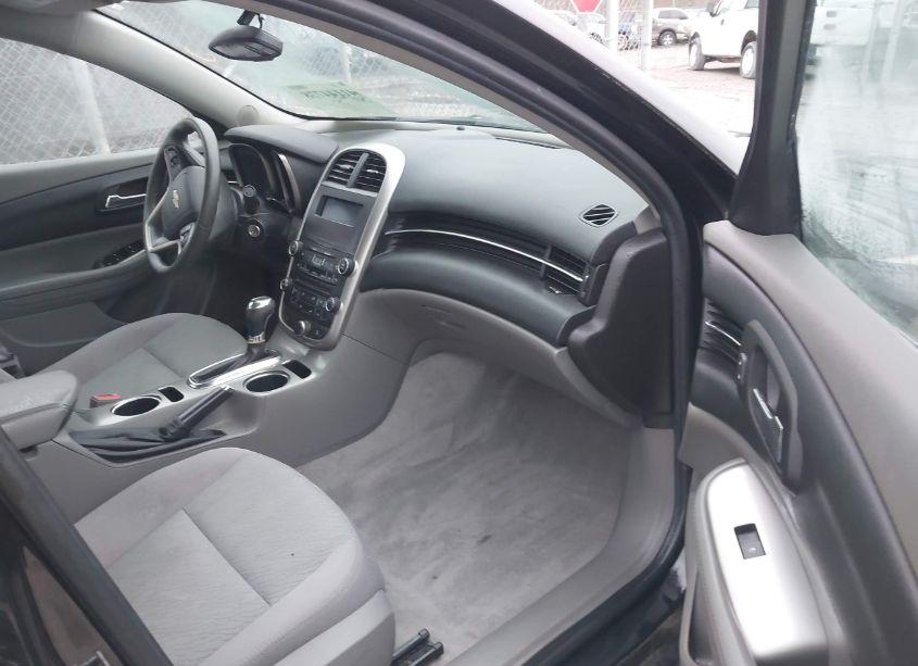 Photo 5 of 2015 Chevrolet Malibu LS (VIN 1G11B5SL1FF222242)