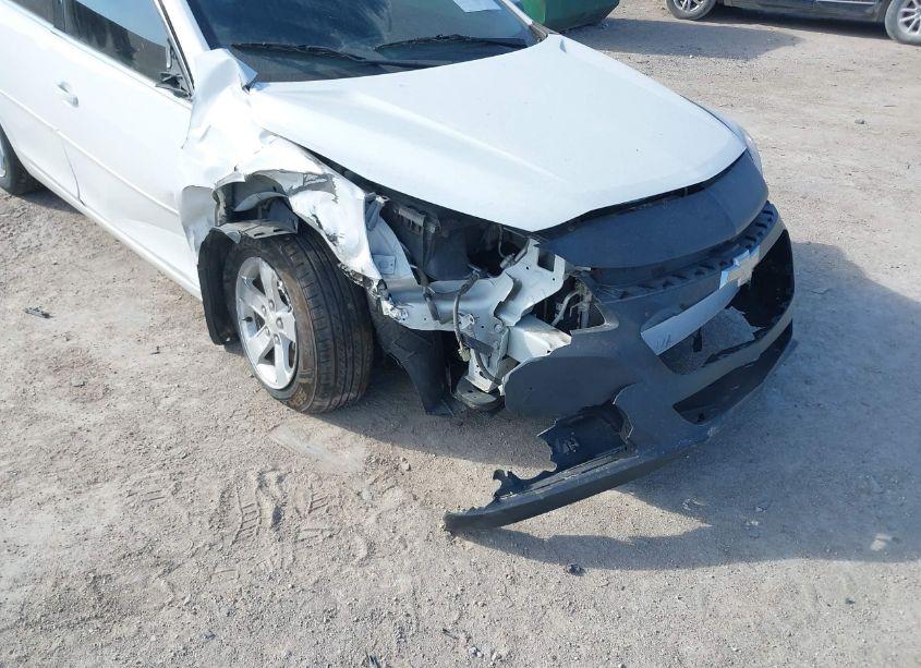 Photo 6 of 2015 Chevrolet Malibu LS (VIN 1G11B5SL1FU110794)