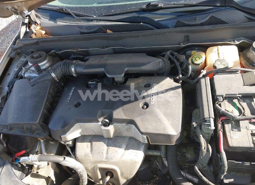 Photo 10 of 2015 Chevrolet Malibu LS (VIN 1G11B5SL1FU153581)