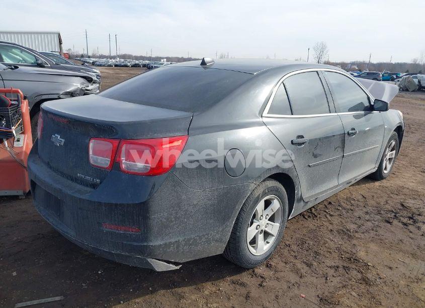 Photo 4 of 2014 Chevrolet Malibu 1LS (VIN 1G11B5SL2EF109821)