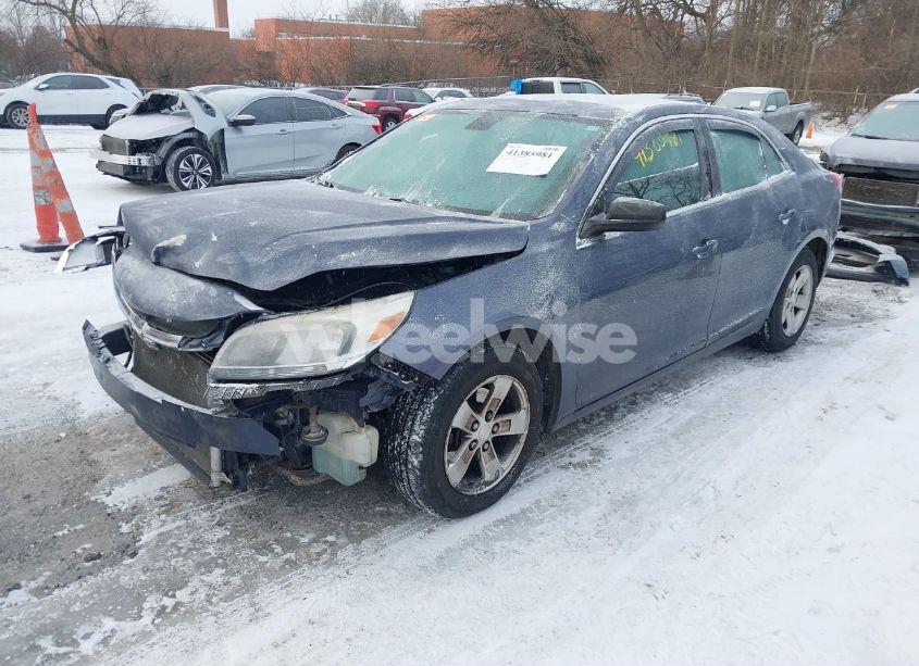 Photo 2 of 2014 Chevrolet Malibu 1LS (VIN 1G11B5SL2EF174104)