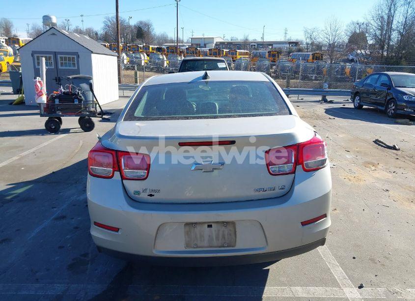 Photo 16 of 2015 Chevrolet Malibu LS (VIN 1G11B5SL2FF120612)