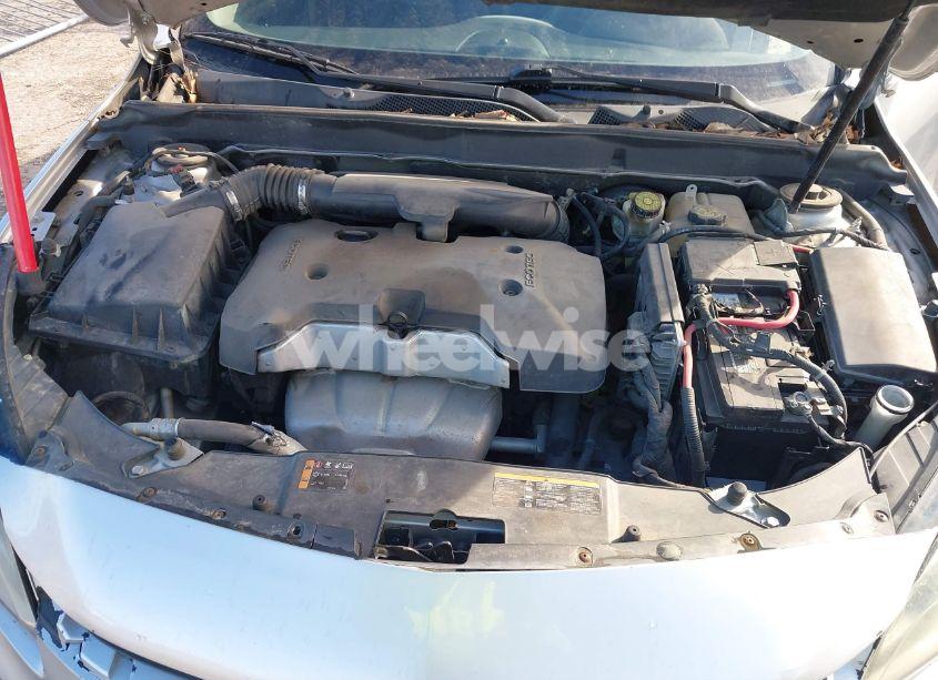 Photo 10 of 2015 Chevrolet Malibu LS (VIN 1G11B5SL2FF209757)