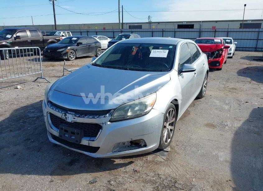 Photo 2 of 2015 Chevrolet Malibu LS (VIN 1G11B5SL2FF209757)