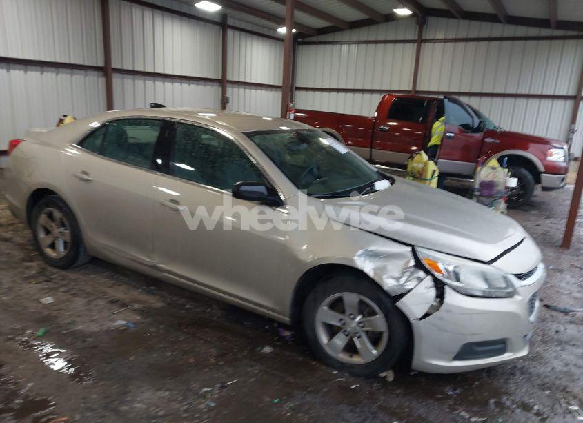 2015 Chevrolet Malibu LS (VIN 1G11B5SL2FF234349) main photo