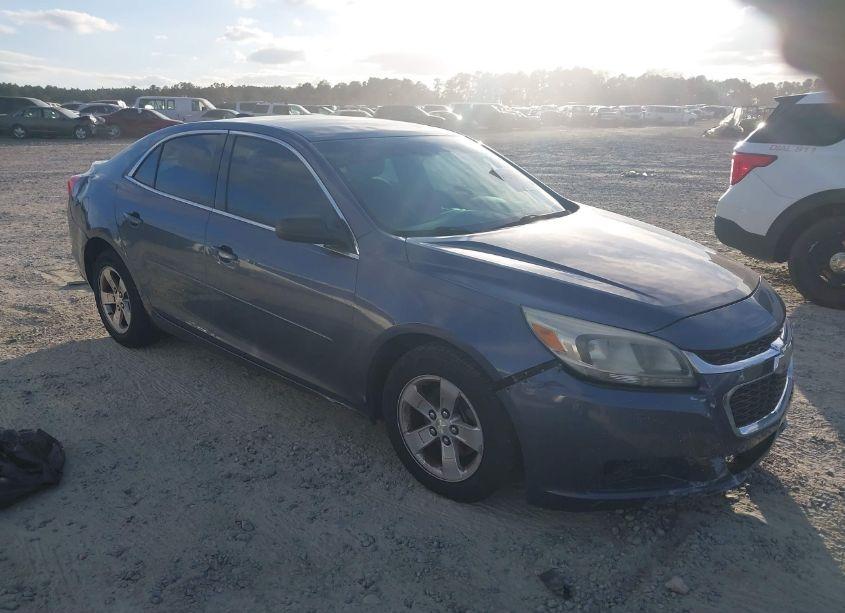 2015 Chevrolet Malibu LS (VIN 1G11B5SL2FF253502) main photo