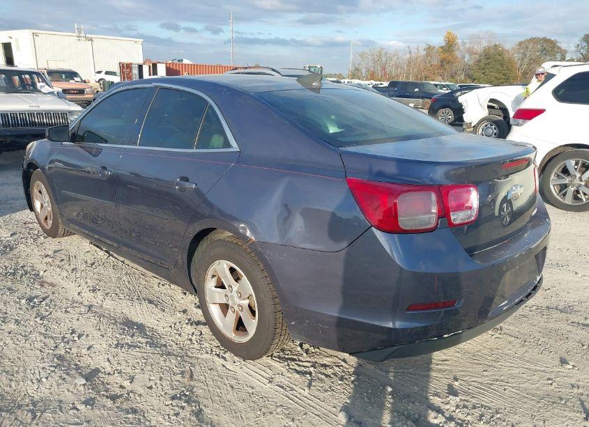 Photo 3 of 2015 Chevrolet Malibu LS (VIN 1G11B5SL2FF253502)