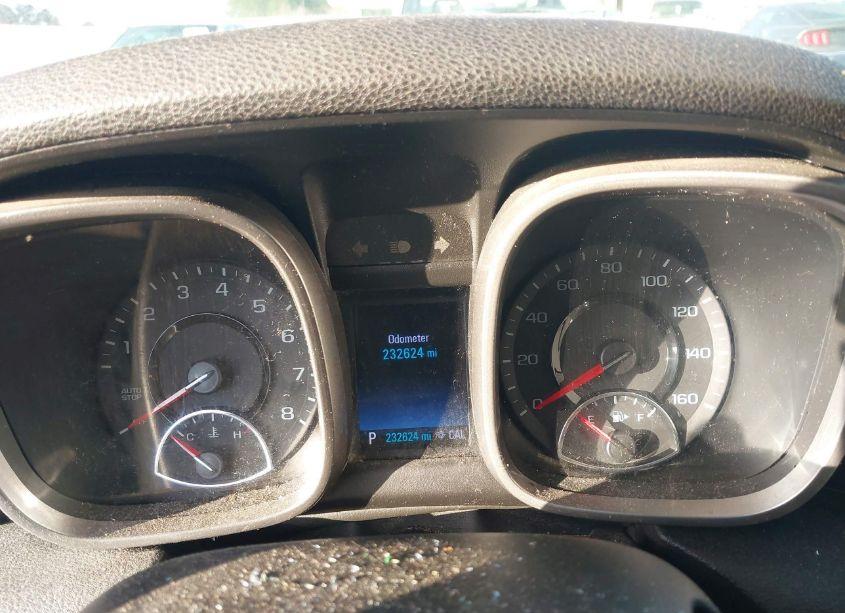 Photo 7 of 2015 Chevrolet Malibu LS (VIN 1G11B5SL2FF253502)