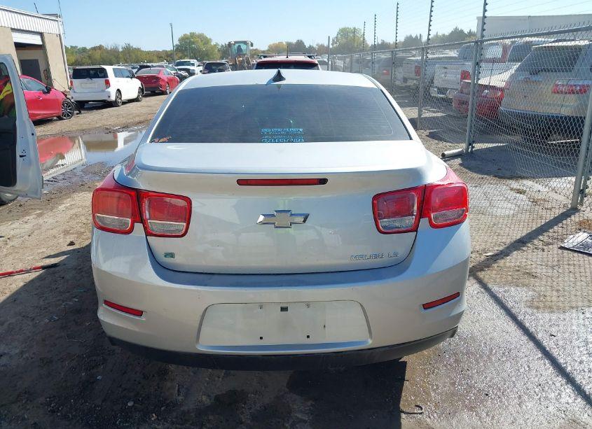 Photo 16 of 2015 Chevrolet Malibu LS (VIN 1G11B5SL2FF300074)