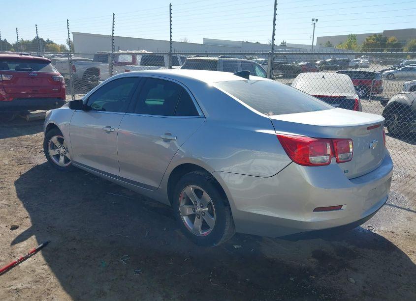 Photo 3 of 2015 Chevrolet Malibu LS (VIN 1G11B5SL2FF300074)