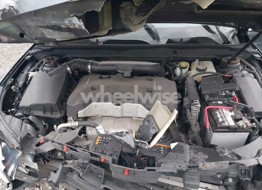 Photo 10 of 2015 Chevrolet Malibu LS (VIN 1G11B5SL2FF331664)