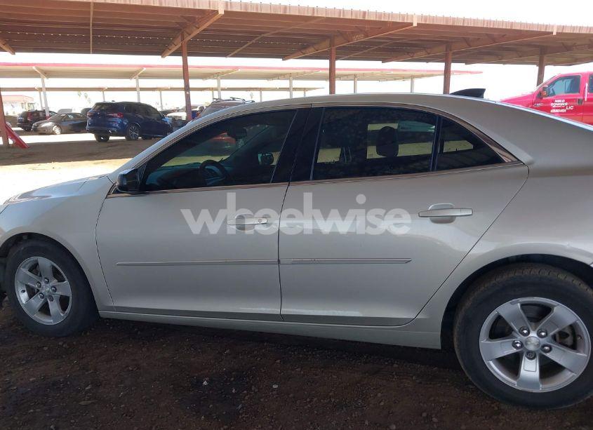 Photo 14 of 2015 Chevrolet Malibu LS (VIN 1G11B5SL2FF351624)