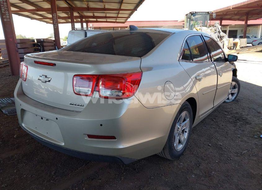 Photo 4 of 2015 Chevrolet Malibu LS (VIN 1G11B5SL2FF351624)